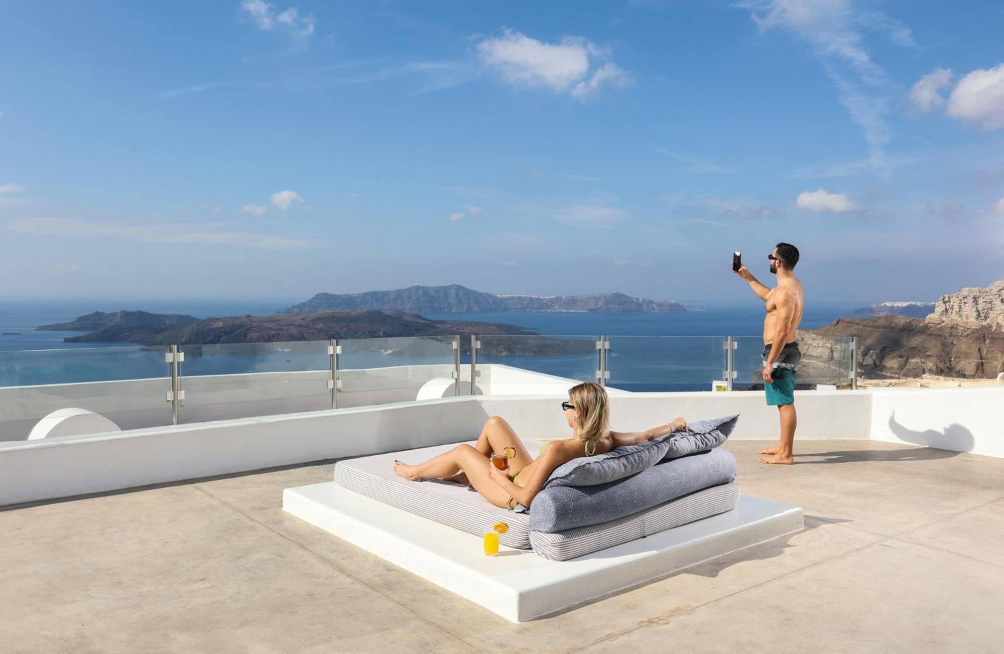 Amity Suites - Adults Only Fira (Santorini) Exterior foto